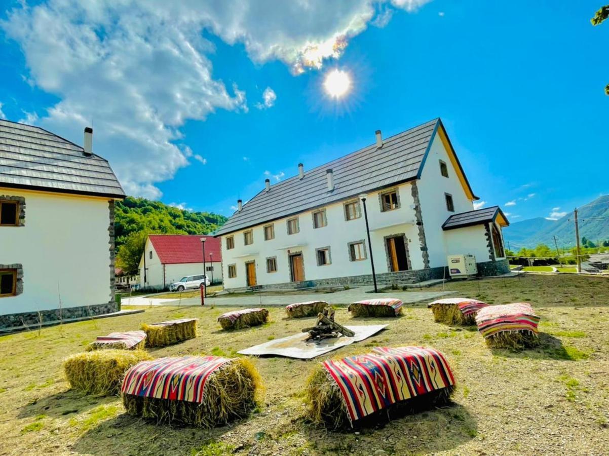 Hotel Vermoshi Tdc Buitenkant foto